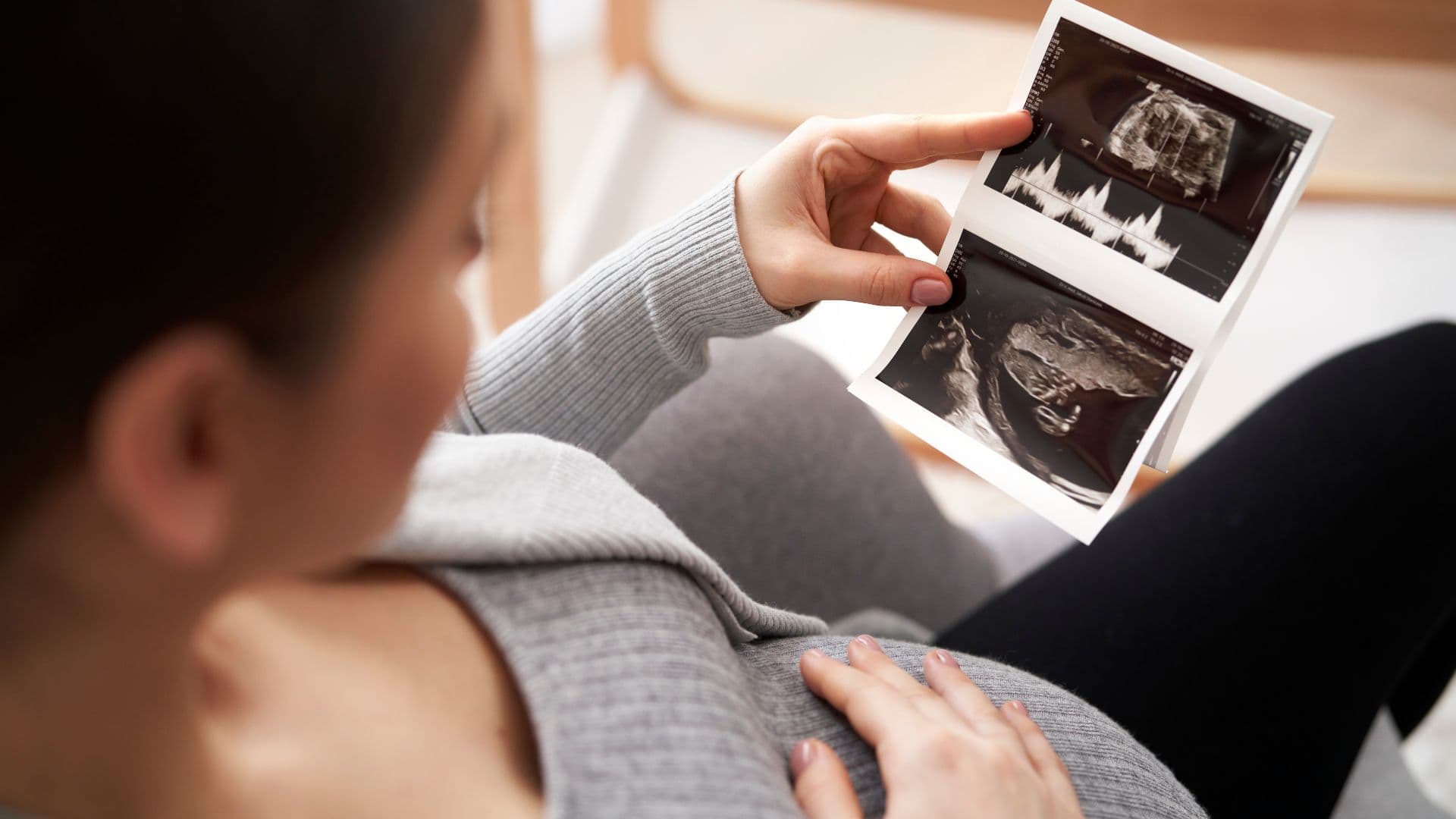 Deteksi Dini Kelainan Kromosom Janin: Tanda & Pemeriksaan